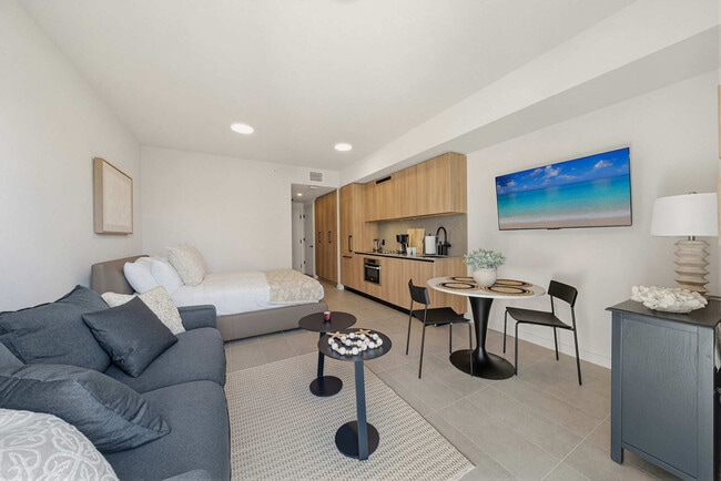 121 NE 5th St, Unit SI FL26-ID1505786P in Miami, FL - Building Photo - Building Photo