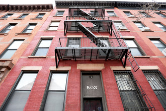 503 Henry St in Brooklyn, NY - Building Photo - Building Photo