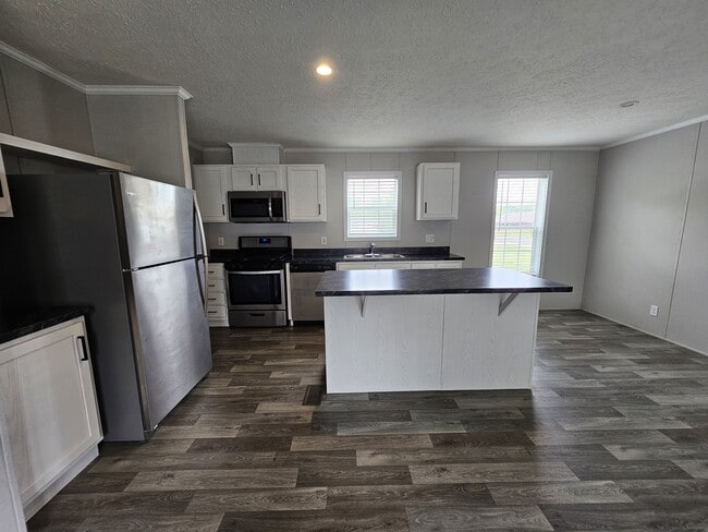 property at 855 W Jefferson St