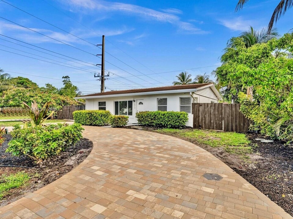 1513 NE 30th Ct in Pompano Beach, FL - Building Photo