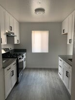 Monte Vista Manor Apartments in La Habra, CA - Building Photo