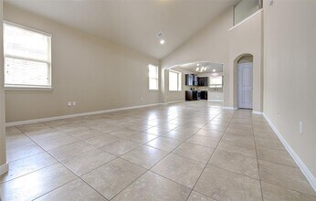 2617 Bowen St in Leander, TX - Building Photo - Building Photo