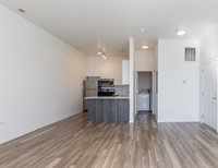 2700 N W Ave, Unit 207 in Chicago, IL - Building Photo - Building Photo