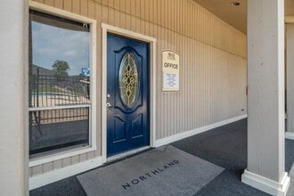 The Bay Club in Corpus Christi, TX - Foto de edificio - Building Photo