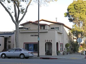 2649 San Pablo Ave in Berkeley, CA - Building Photo - Primary Photo