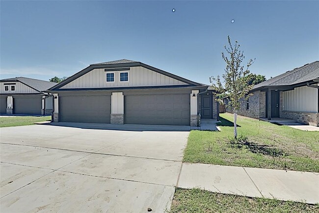 property at 11207 Howard Dr