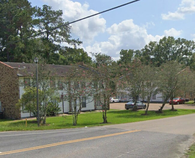 10911 Sullivan Rd in Baton Rouge, LA - Building Photo - Building Photo