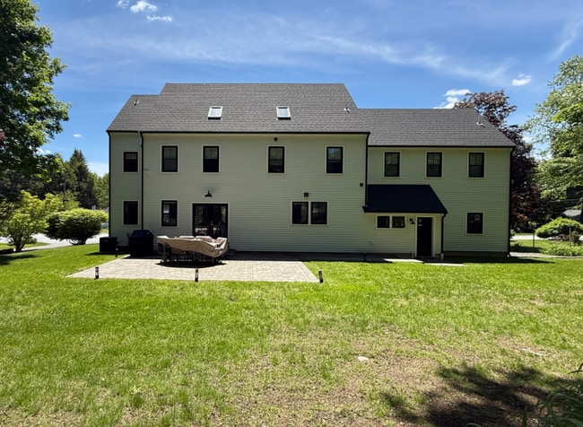 8 Briggs Rd in Lexington, MA - Building Photo - Building Photo