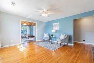 5418 Riverhills Dr in Temple Terrace, FL - Building Photo - Building Photo