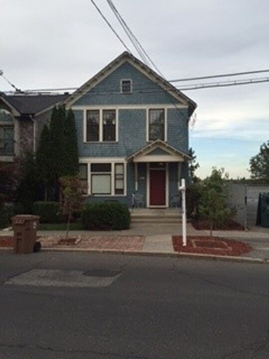 2036 W Riverside Ave-Unit -04 in Spokane, WA - Building Photo