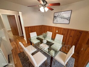 6086 Dryden Ave in Cincinnati, OH - Building Photo - Building Photo