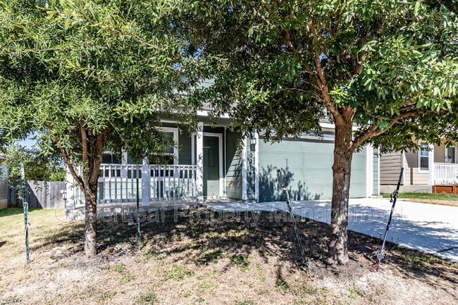 10214 Robbins Grove in San Antonio, TX - Building Photo - Building Photo