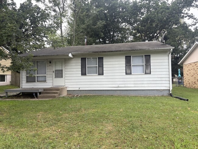 property at 2217 N Idaho St
