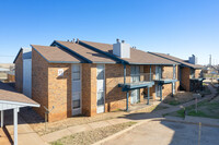 Park 220 in Elk City, OK - Foto de edificio - Building Photo