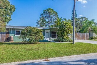 2701 56th Ln N in St. Petersburg, FL - Building Photo - Building Photo