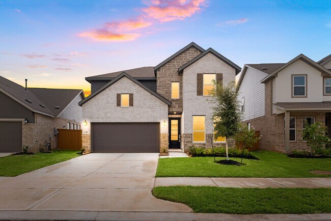 6411 Symphony Wave Dr