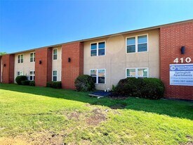 410 Bryan St, Unit 17 in Denton, TX - Building Photo