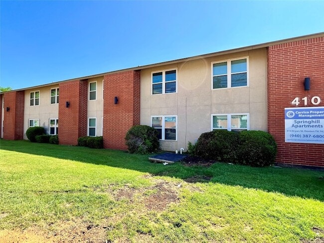 410 Bryan St
