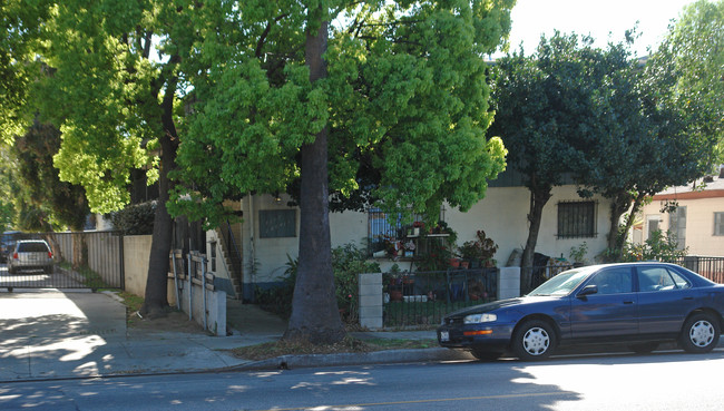 520 Los Robles Ave in Pasadena, CA - Building Photo - Building Photo