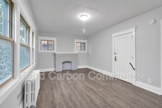 2724 Main St in Buffalo, NY - Foto de edificio - Building Photo