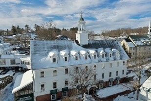 312 Daniel Webster Hwy in Meredith, NH - Building Photo