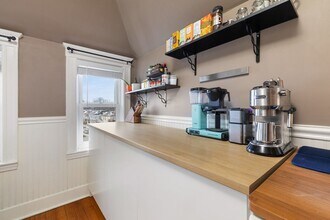 439 Ashmont St-Unit -439 in Boston, MA - Building Photo - Building Photo