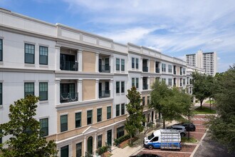 1661 Riverside Ave in Jacksonville, FL - Building Photo - Building Photo