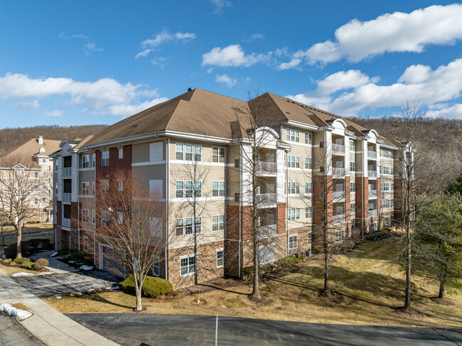 Wanaque Reserve in Wanaque, NJ - Foto de edificio - Building Photo