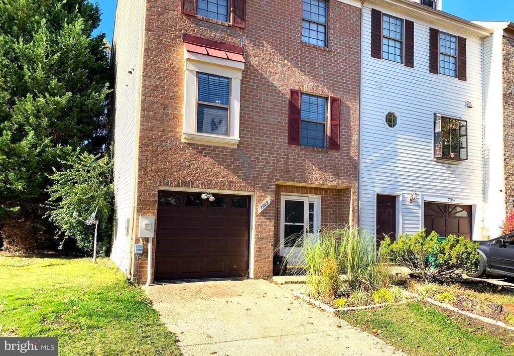 7902 Ashford Blvd in Laurel, MD - Building Photo