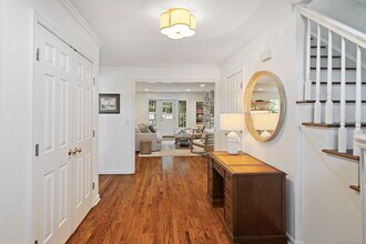 12 Bailey Ave in Darien, CT - Building Photo - Building Photo