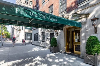 51 Fifth Ave in New York, NY - Foto de edificio - Building Photo