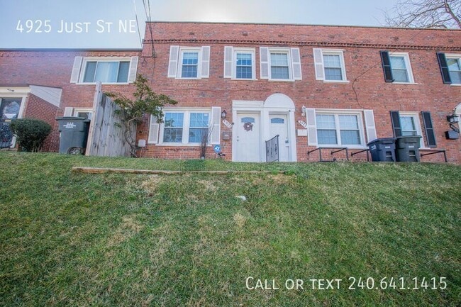4925 Just St NE in Washington, DC - Building Photo - Building Photo