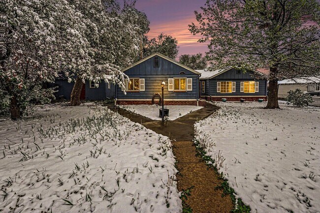 31 S Knox Ct in Denver, CO - Building Photo - Building Photo