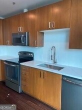 923 Peachtree St NE in Atlanta, GA - Building Photo - Building Photo