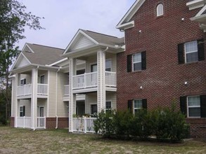 The Pines at Willowbrook in Hinesville, GA - Building Photo - Building Photo