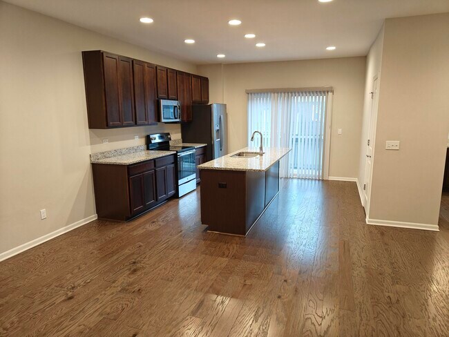 47663 Alden Terrace N in Northville, MI - Building Photo - Building Photo