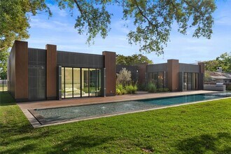 8966 Easterling Dr in Orlando, FL - Building Photo - Building Photo