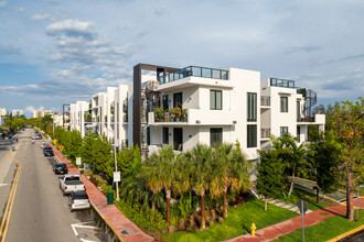 Shoma Lenox Avenue in Miami Beach, FL - Foto de edificio - Building Photo