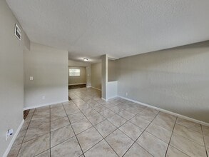 10460 Ebbitt Rd in Jacksonville, FL - Building Photo - Building Photo