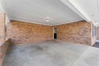 320 Crossville Ct in Roswell, GA - Building Photo - Building Photo