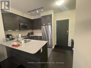 5033-5033 Four Springs Ave in Mississauga, ON - Building Photo - Building Photo