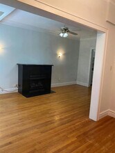 1117 W Lunt Ave in Chicago, IL - Foto de edificio - Building Photo