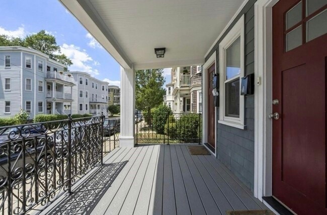 15 Sheffield Rd, Unit 1