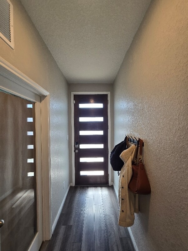 9519 Bonito Fls Dr in Converse, TX - Foto de edificio - Building Photo