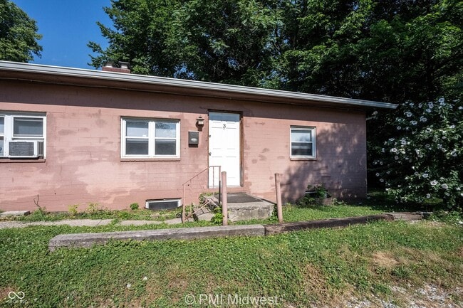 property at 524 W 23rd St
