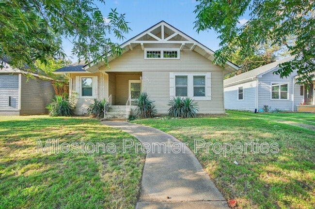 property at 1014 W Walker St