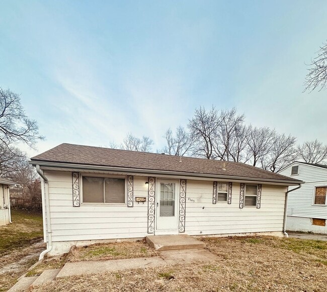 property at 8349 Brooklyn Ave