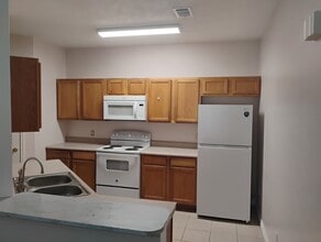 1707 Prairie Dr in Bryan, TX - Building Photo - Building Photo