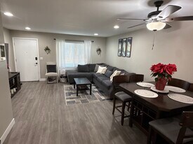 444 Verde Ridge Ct in Spring Valley, CA - Building Photo