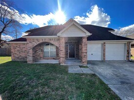 11903 Estes Park Ln in Houston, TX - Building Photo